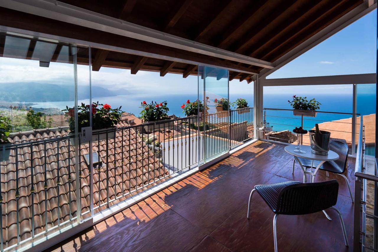 Ispani Inn Resort Bagian luar foto