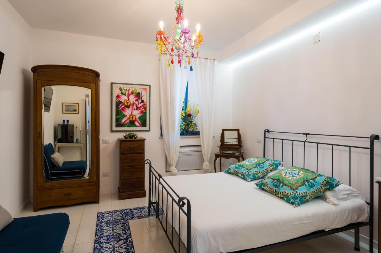 Ispani Inn Resort Bagian luar foto